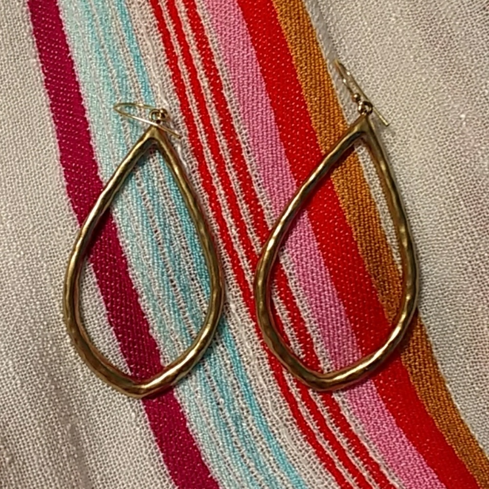 ZAPATA GOLD DANGLE EARRINGS 2.5" LONG